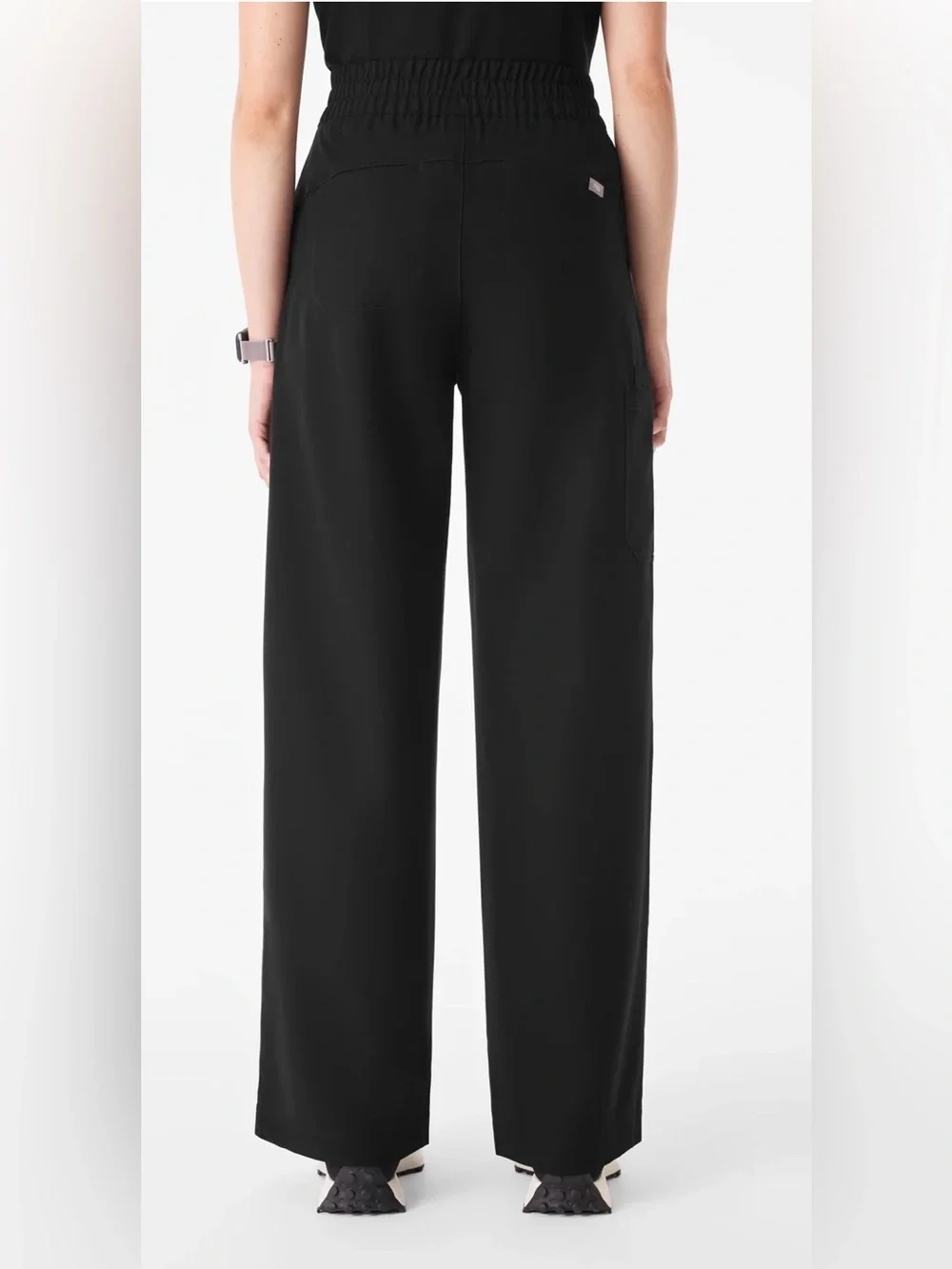 [NWT] Figs Shelby Ultra High- Rise Wide Leg Scrub Pant Size Medium Tall